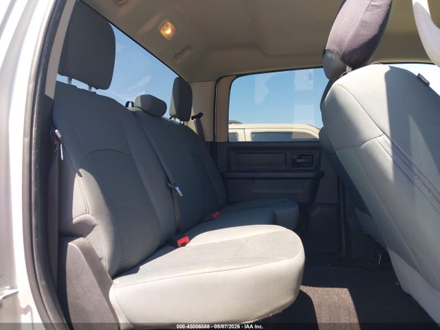 45006588 :رقم المزاد ، 1C6RR7KMXGS402765 vin ، 2016 Ram 1500 Tradesman مزاد بيع