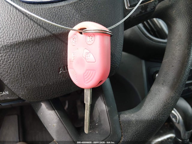 45006609 :رقم المزاد ، 1FMCU0F7XHUC01183 vin ، 2017 Ford Escape S مزاد بيع