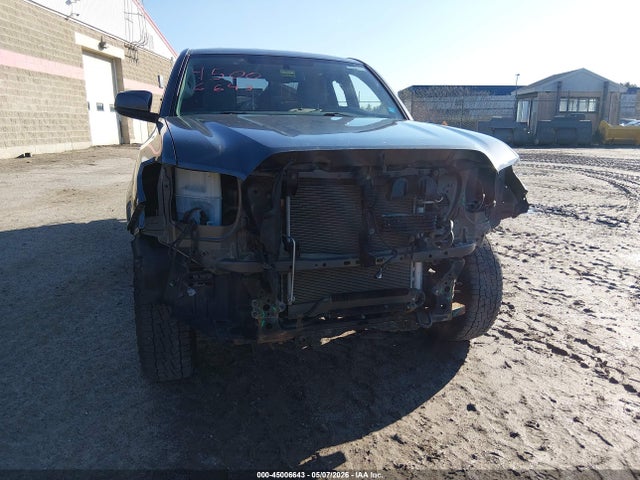 Продаж на аукціоні авто 2017 Toyota Tacoma Sr5 V6, vin: 5TFSZ5AN4HX119971, номер лоту: 45006643
