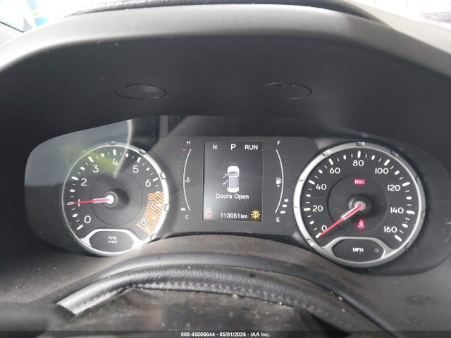 2020 Jeep Renegade Latitude Fwd მანქანა იყიდება აუქციონზე, vin: ZACNJABBXLPL40596, აუქციონის ნომერი: 45006644