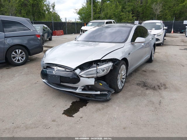 Tesla Model S P85 2014 5YJSA1H18EFP45354 Image 6