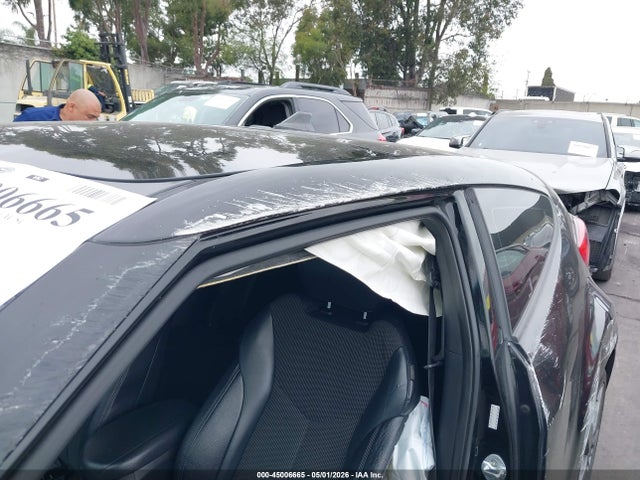 Продаж на аукціоні авто 2016 Hyundai Veloster, vin: KMHTC6AD2GU251884, номер лоту: 45006665