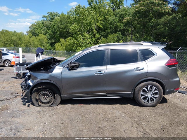 Продажа на аукционе авто 2017 Nissan Rogue S, vin: 5N1AT2MN3HC829390, номер лота: 45006671