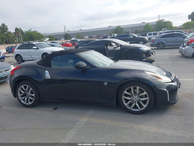 45006681 :رقم المزاد ، JN1AZ4FH6DM790422 vin ، 2013 Nissan 370z Touring مزاد بيع