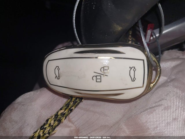 Tesla Model S 60/75 2017 5YJSA1E10HF186150 Image 11