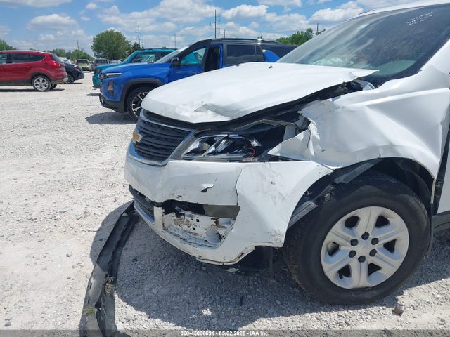Aukcja sprzedaży 2017 Chevrolet Traverse Ls, vin: 1GNKRFED3HJ215379, numer aukcji: 45006691