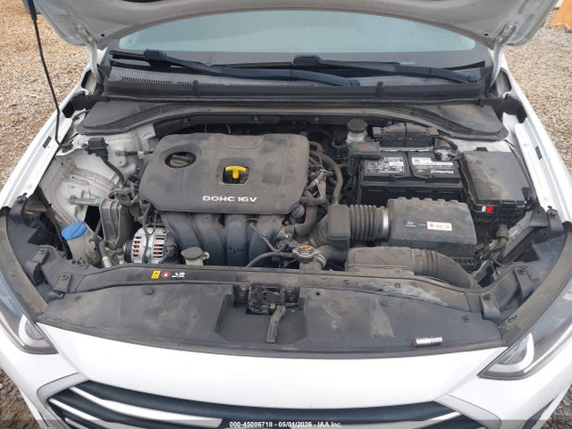 5NPD84LF3JH226961 Hyundai ELANTRA SEL