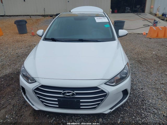5NPD84LF3JH226961 Hyundai ELANTRA SEL