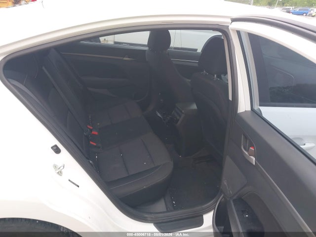 5NPD84LF3JH226961 Hyundai ELANTRA SEL
