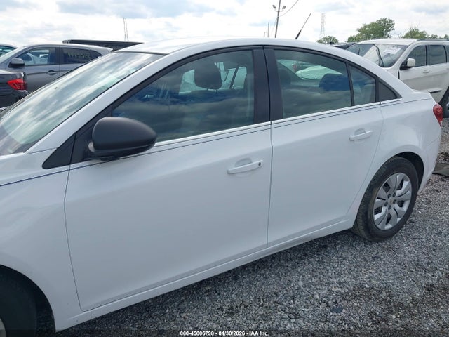 45006798 :رقم المزاد ، 1G1PC5SH1C7277072 vin ، 2012 Chevrolet Cruze Ls مزاد بيع
