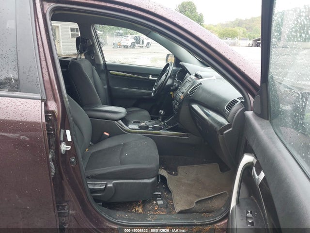 Продаж на аукціоні авто 2014 Kia Sorento Lx, vin: 5XYKT3A63EG529433, номер лоту: 45006822
