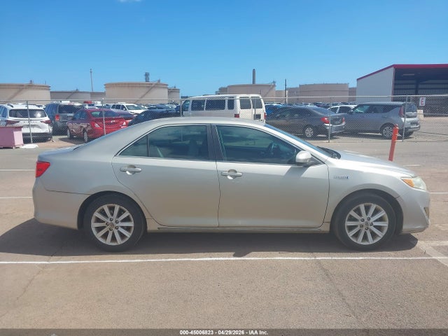 45006823 :رقم المزاد ، 4T1BD1FK0DU083175 vin ، 2013 Toyota Camry Hybrid Xle مزاد بيع