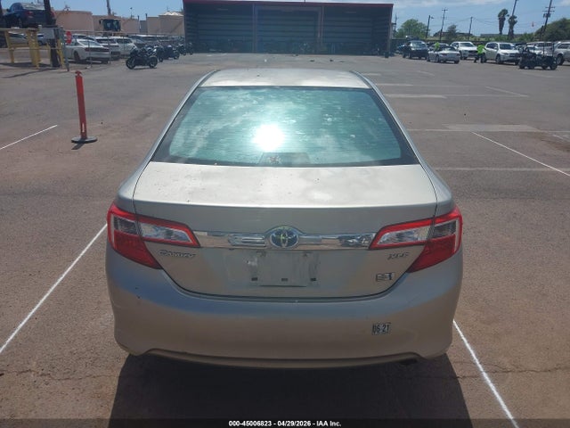 45006823 :رقم المزاد ، 4T1BD1FK0DU083175 vin ، 2013 Toyota Camry Hybrid Xle مزاد بيع