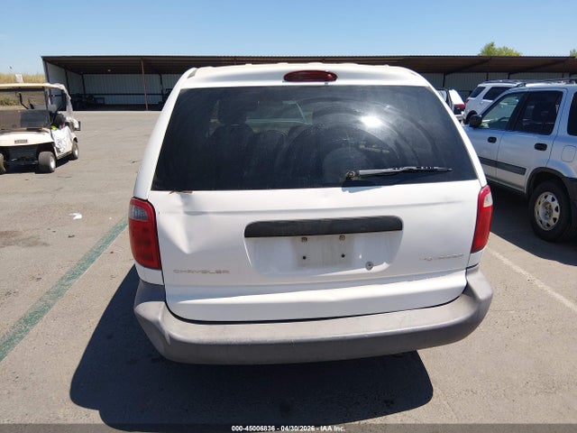45006836 :رقم المزاد ، 1C8GJ25322B719833 vin ، 2002 Chrysler Voyager مزاد بيع