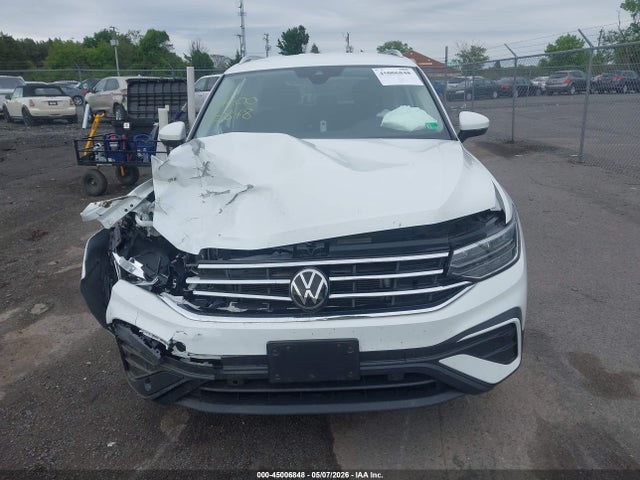 Продажа на аукционе авто 2024 Volkswagen Tiguan 2.0t Se/2.0t Wolfsburg Edition, vin: 3VV2B7AXXRM007962, номер лота: 45006848