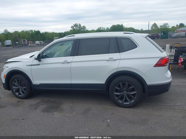 Продажа на аукционе авто 2024 Volkswagen Tiguan 2.0t Se/2.0t Wolfsburg Edition, vin: 3VV2B7AXXRM007962, номер лота: 45006848