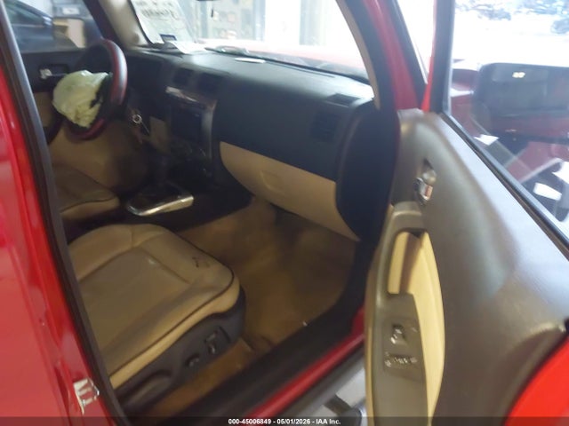 45006849 :رقم المزاد ، 5GTDN136168187051 vin ، 2006 Hummer H3 Suv مزاد بيع