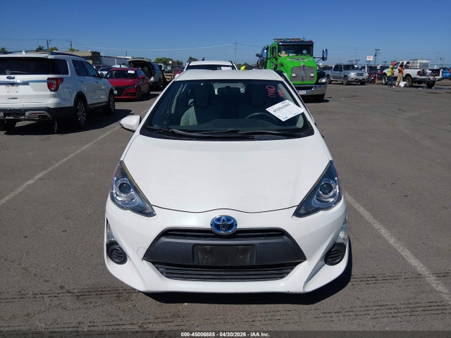 JTDKDTB34F1099897 Toyota Prius C Four/one/three/two