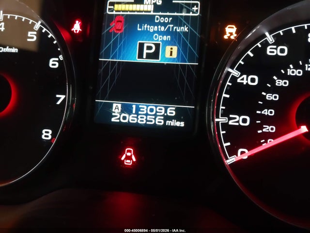 2013 Subaru Outback 3.6r Limited მანქანა იყიდება აუქციონზე, vin: 4S4BRDSC2D2275050, აუქციონის ნომერი: 45006894