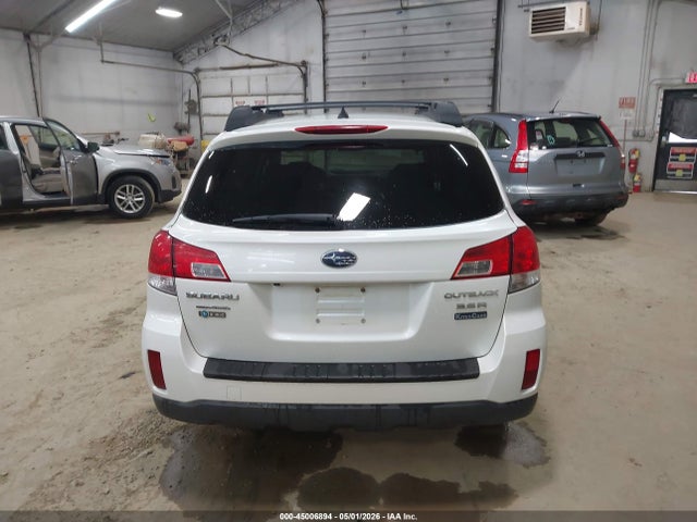 2013 Subaru Outback 3.6r Limited მანქანა იყიდება აუქციონზე, vin: 4S4BRDSC2D2275050, აუქციონის ნომერი: 45006894