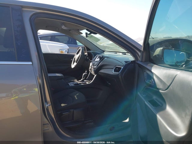 3GNAXKEV0KS536742 Chevrolet EQUINOX LT