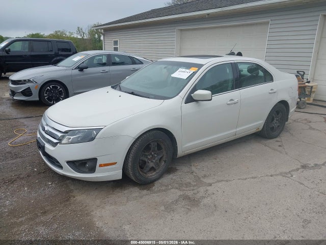 45006915 :رقم المزاد ، 3FAHP0HA2BR120158 vin ، 2011 Ford Fusion Se مزاد بيع