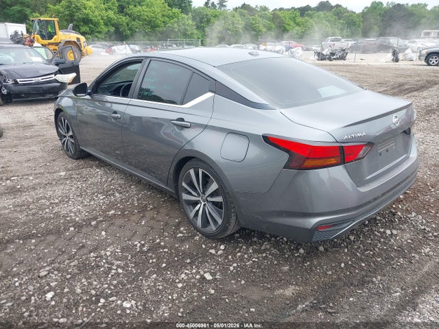 1N4BL4CV6KC156839 Nissan Altima 2.5 Sr