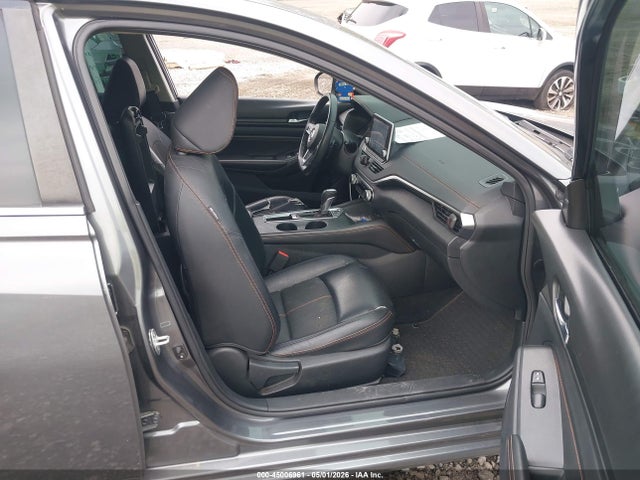 1N4BL4CV6KC156839 Nissan Altima 2.5 Sr