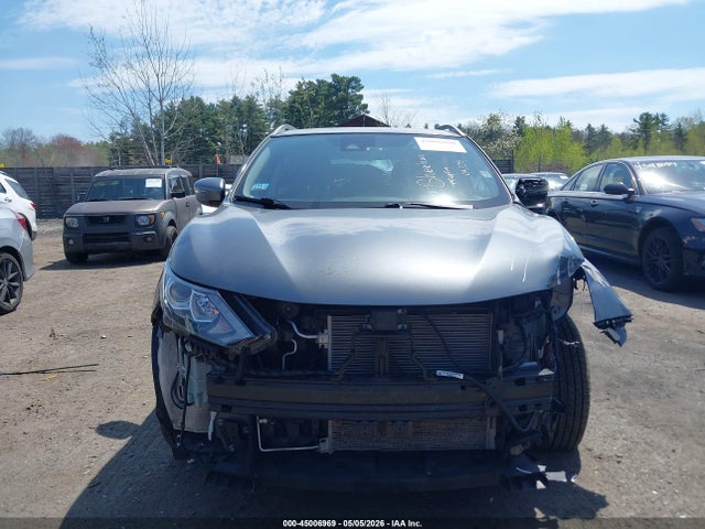 JN1BJ1CR3KW311382 Nissan Rogue Sport Sv