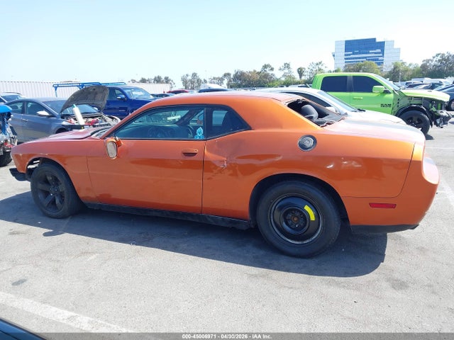 45006971 :رقم المزاد ، 2B3CJ4DG9BH581586 vin ، 2011 Dodge Challenger مزاد بيع