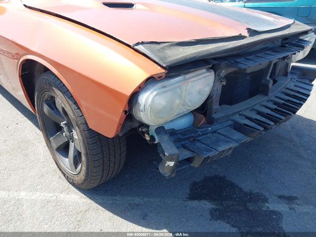 45006971 :رقم المزاد ، 2B3CJ4DG9BH581586 vin ، 2011 Dodge Challenger مزاد بيع