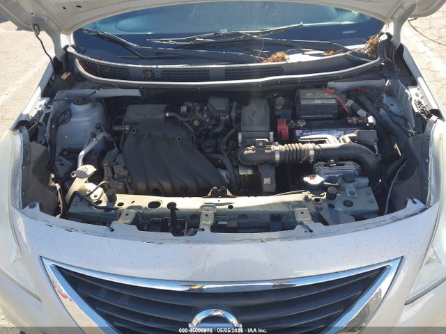 Nissan Versa 1.6 Sv 2014 3N1CN7AP7EK462013 Image 10