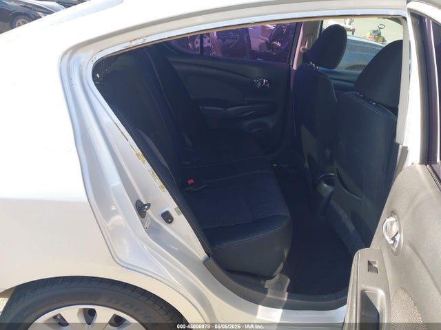 Nissan Versa 1.6 Sv 2014 3N1CN7AP7EK462013 Image 8