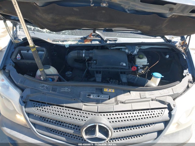 WD3PE7CD9JP645076 Mercedes-Benz Sprinter 2500 Standard Roof V6