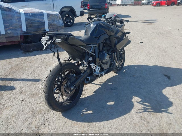 45006984 :رقم المزاد ، JS1EM13B5S7101584 vin ، 2025 Suzuki Gsx800 F مزاد بيع