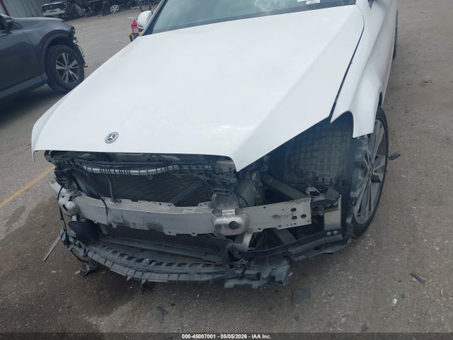 45007001 :رقم المزاد ، WDDWF8DB5LR531784 vin ، 2020 Mercedes-benz C 300 مزاد بيع