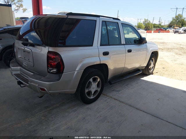 2007 Chevrolet Trailblazer Ls მანქანა იყიდება აუქციონზე, vin: 1GNDS13S272221524, აუქციონის ნომერი: 45007010