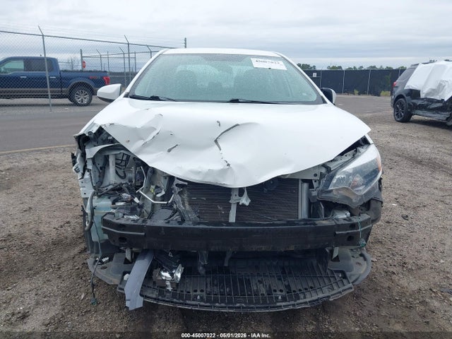 2015 Toyota Corolla L/le/le Plus/le Premium/s/s Plus/s Premium მანქანა იყიდება აუქციონზე, vin: 5YFBURHE6FP185610, აუქციონის ნომერი: 45007022