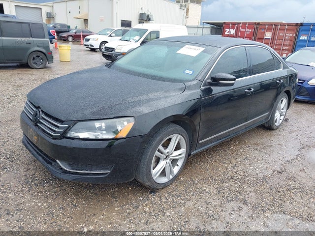 45007037 :رقم المزاد ، 1VWCS7A38FC065367 vin ، 2015 Volkswagen Passat 1.8t Sel Premium مزاد بيع