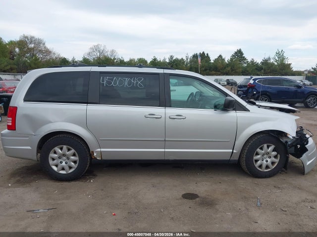 Продаж на аукціоні авто 2010 Chrysler Town & Country Lx, vin: 2A4RR4DE4AR109900, номер лоту: 45007048