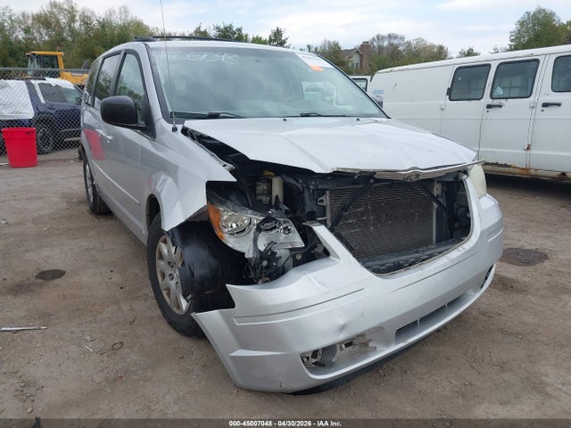 Продаж на аукціоні авто 2010 Chrysler Town & Country Lx, vin: 2A4RR4DE4AR109900, номер лоту: 45007048