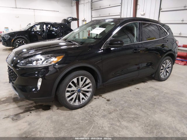 2022 Ford Escape Titanium მანქანა იყიდება აუქციონზე, vin: 1FMCU9J92NUA35573, აუქციონის ნომერი: 45007073