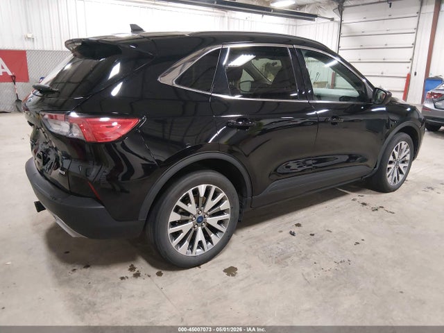 2022 Ford Escape Titanium მანქანა იყიდება აუქციონზე, vin: 1FMCU9J92NUA35573, აუქციონის ნომერი: 45007073