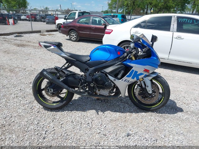 Suzuki GSX-R750 2021 JS1GR7MA9M7100136 Image 12