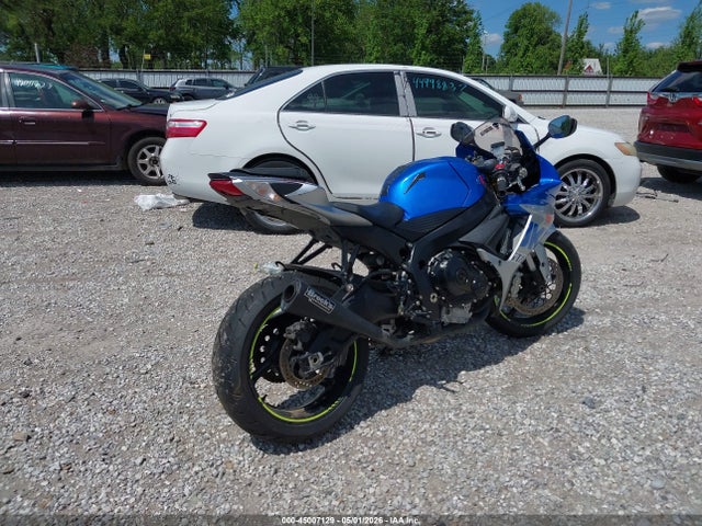 Suzuki GSX-R750 2021 JS1GR7MA9M7100136 Image 4