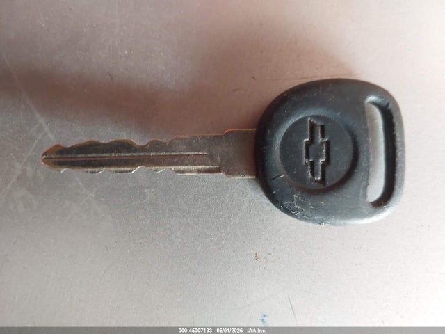 45007133 :رقم المزاد ، 2G1WF52E949213242 vin ، 2004 Chevrolet Impala مزاد بيع