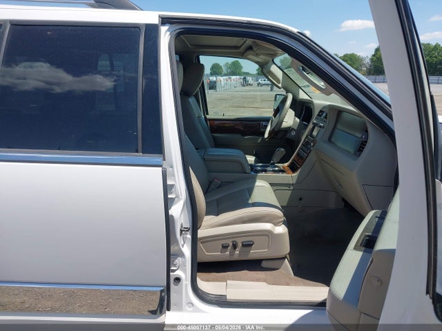 45007137 :رقم المزاد ، 5LMJJ3H51CEL02089 vin ، 2012 Lincoln Navigator L مزاد بيع