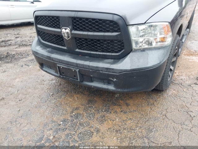 Продажа на аукционе авто 2018 Ram 1500 Tradesman  4x2 6'4 Box, vin: 1C6RR6FG9JS339888, номер лота: 45007143