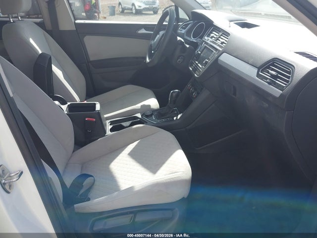 Aukcja sprzedaży 2018 Volkswagen Tiguan 2.0t S, vin: 3VV0B7AX5JM018878, numer aukcji: 45007144