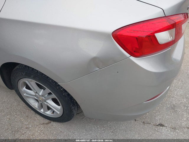 3G1BE5SM5HS565946 Chevrolet Cruze Lt Auto